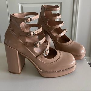 GB-Bini Buckle Platform Heels